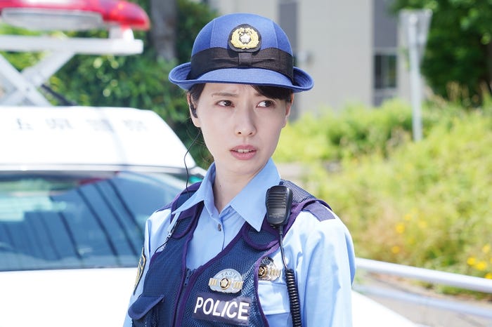 戸田恵梨香 「ハコヅメ~たたかう!交番女子~」第1話より(C)日本テレビ