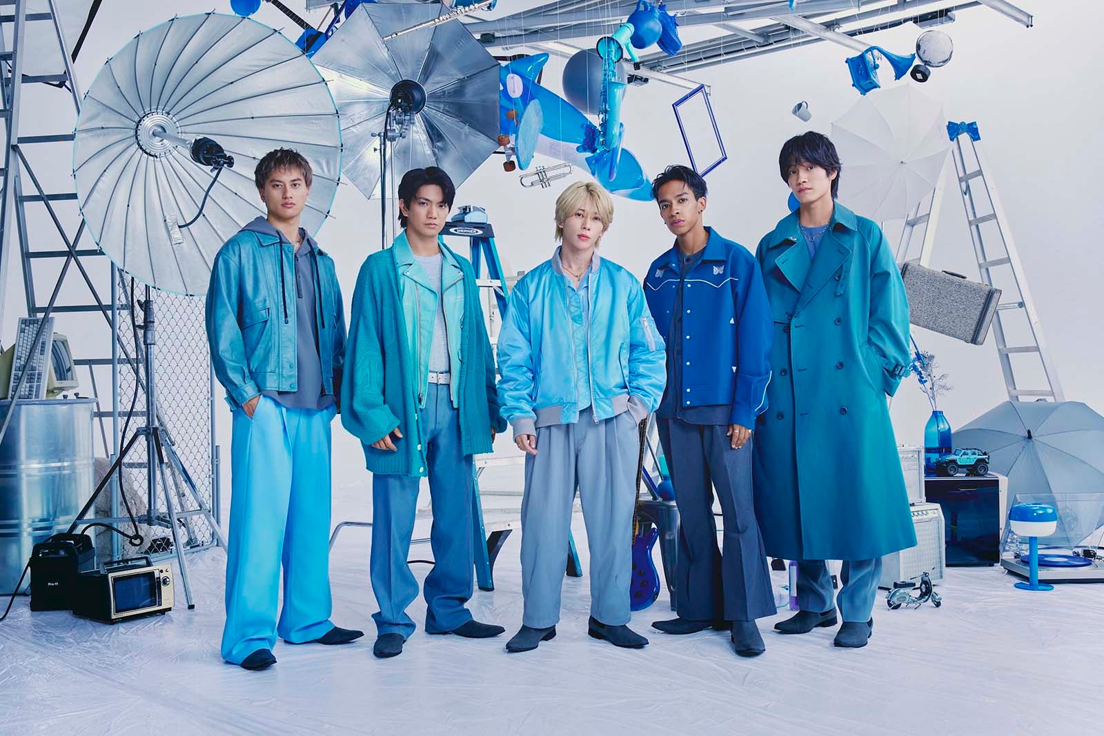 Aぇ! group、3rdシングル「Chameleon」リリース決定 共通カップ