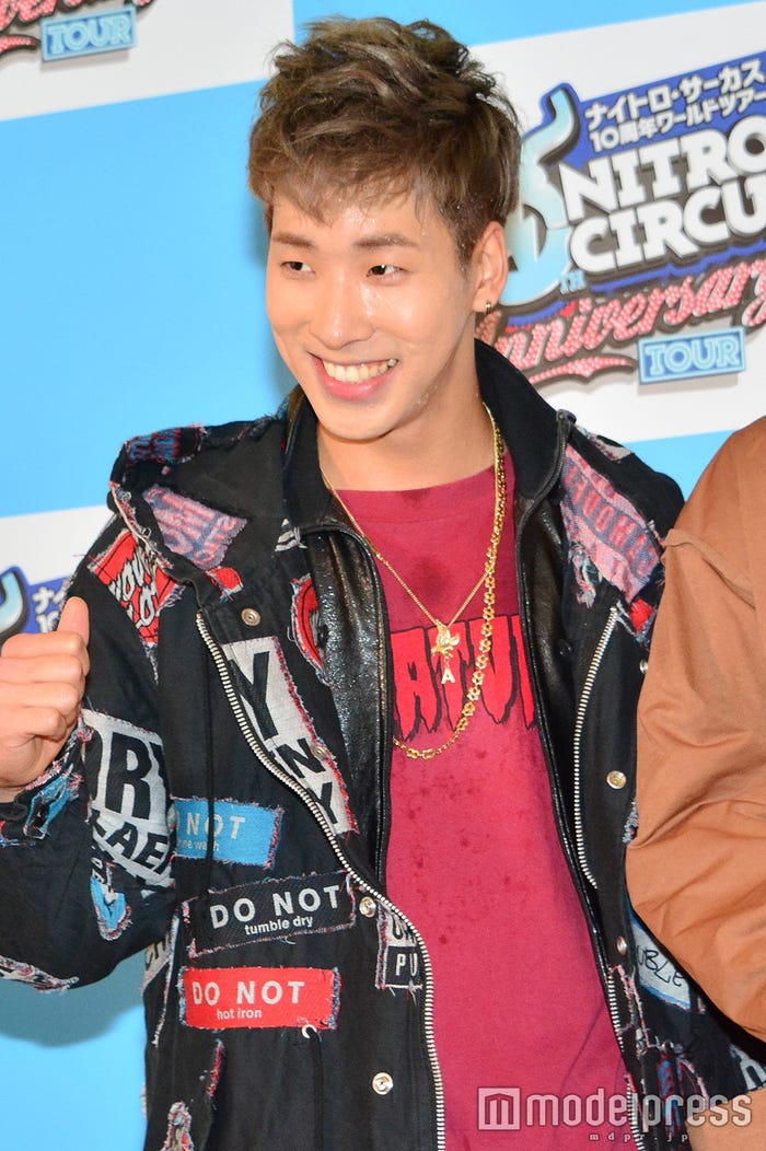 陣(C)モデルプレス