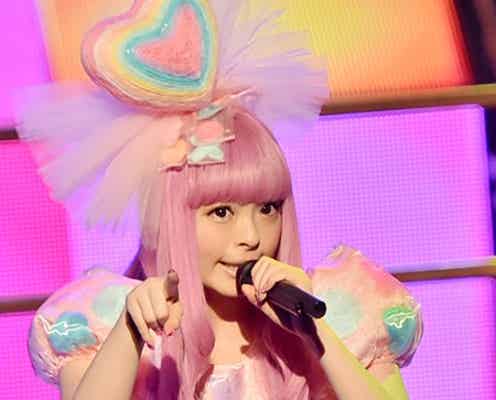 きゃりー“限定”衣装で「レコ大」 セカオワFukaseとの共演にも注目