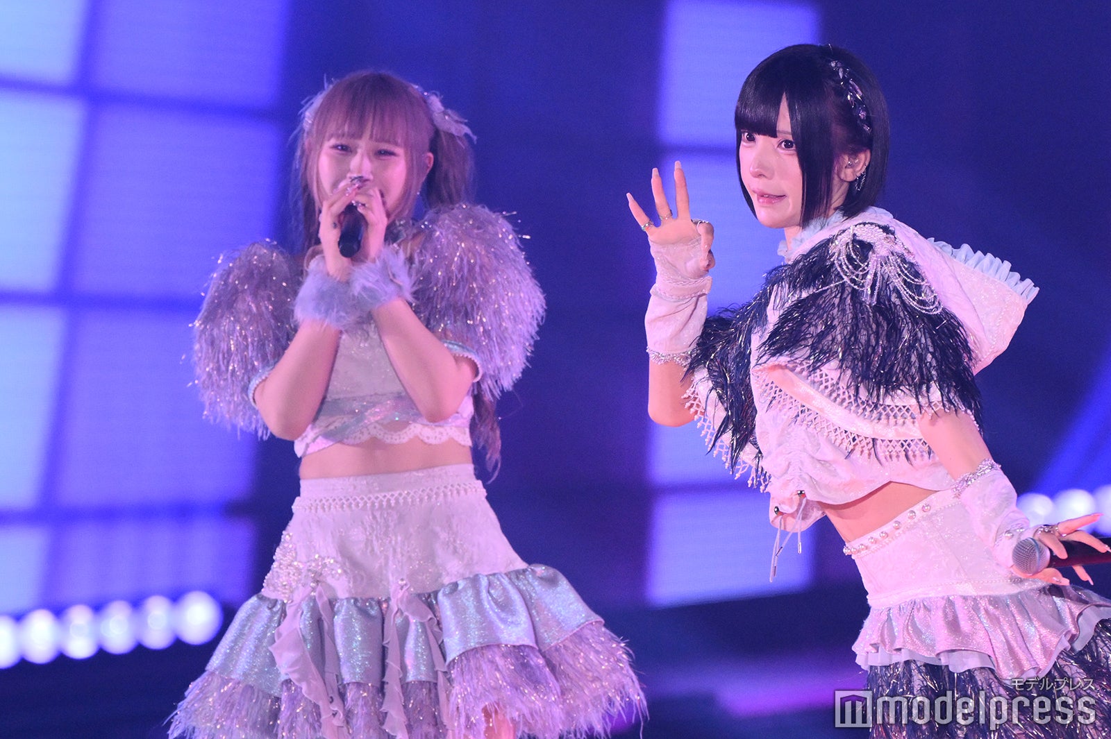 荼緒あいみ、猫猫猫はう（C）モデルプレス