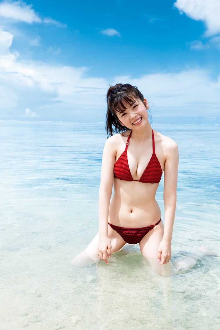 画像1/3) 小芝風花、美乳あらわなSEXYボディで魅了「露出が結構多い」水着＆ランジェリー撮影で体重4kg減＜セカンド写真集「F」＞ - モデルプレス