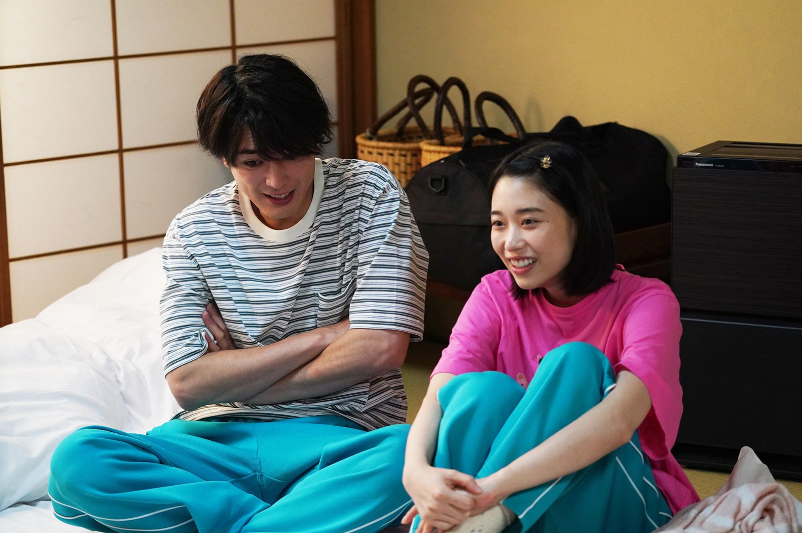 間宮祥太朗、森川葵／「ナンバMG5」第8話より（C）フジテレビ