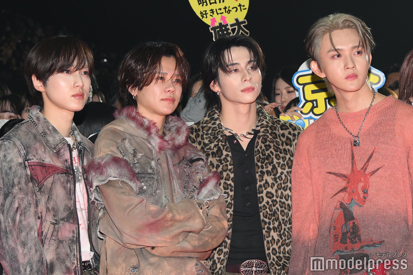 INI、近距離ファンサ連発で会場沸かす【MTV VMAJ レッドカーペット】