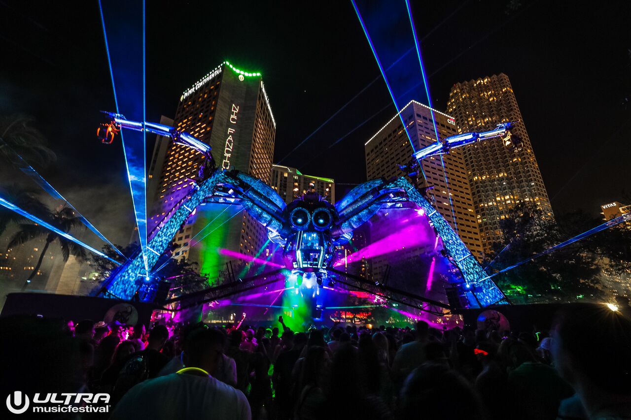 RESISTANCE（ARCADIA SPIDER）（提供画像）