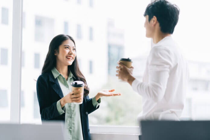 電話やLINEだと態度が違う