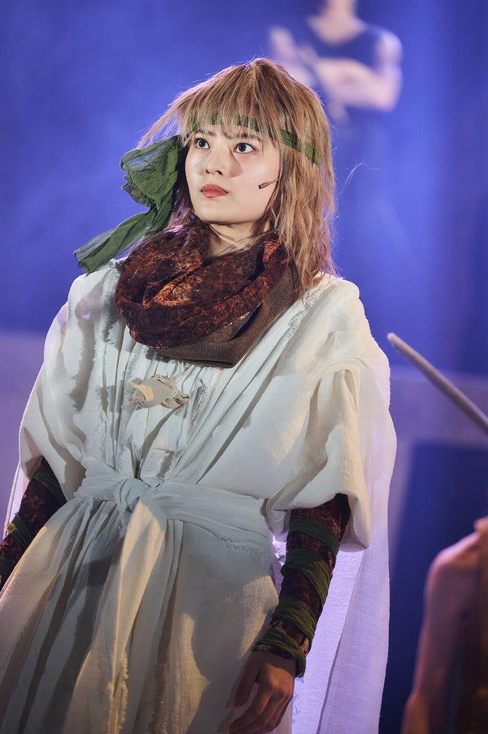 田中珠里(C)田村由美/小学館(C)2022舞台「BASARA」製作委員会