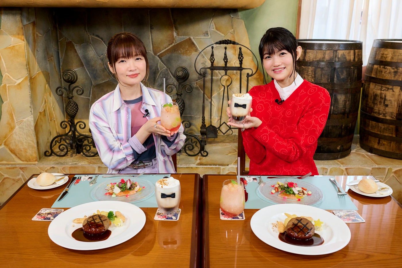 種﨑敦美、早見沙織／画像提供：ユニバーサル・スタジオ・ジャパン