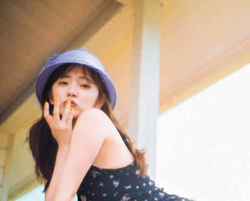 鈴木愛理、“プリかわBODY”引き立つ上級肌見せテクで魅了
