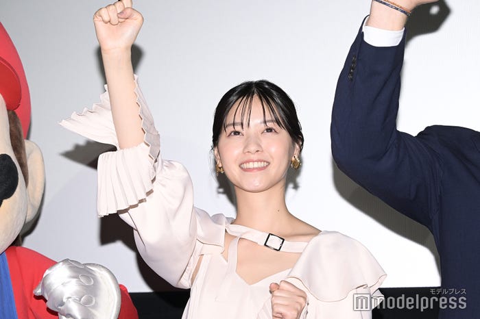 西野七瀬(C)モデルプレス