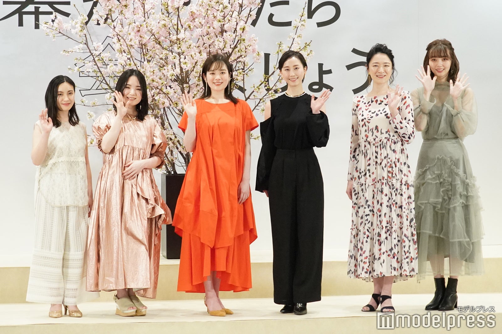 前田聖来監督、日高七海、筧美和子、松井玲奈、しゅはまはるみ、江野沢愛美 （C）モデルプレス