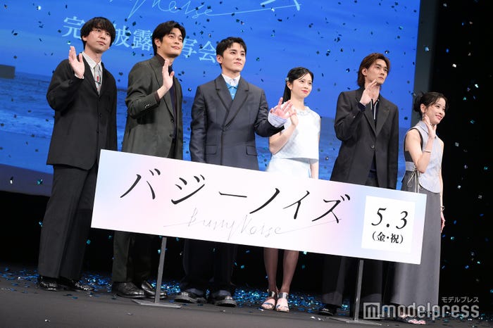 風間太樹監督、井之脇海、川西拓実、桜田ひより、柳俊太郎、円井わん(C)モデルプレス
