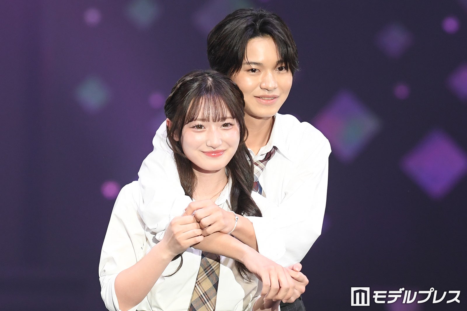 「今日好き」“ゆうゆう”今野優誠＆岩間夕陽、バックハグに視線集中 交際後のLINE事情も明かす「たまにだけど“大好きだよ”とか…」【サツコレ2026S/S】