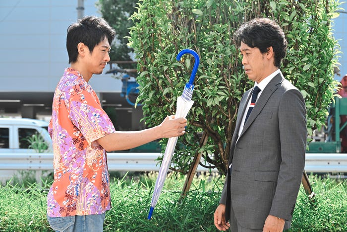 ディーン・フジオカ、大泉洋「ちょっとだけエスパー」第1話(C)テレビ朝日