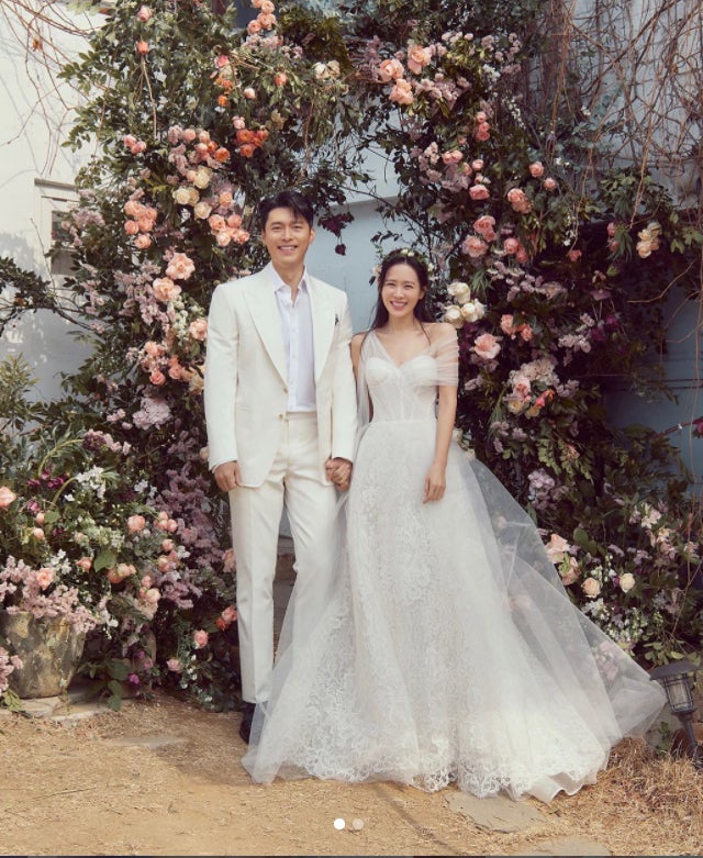 ヒョンビン＆ソン・イェジン、本日挙式 ウェディングフォトを公開