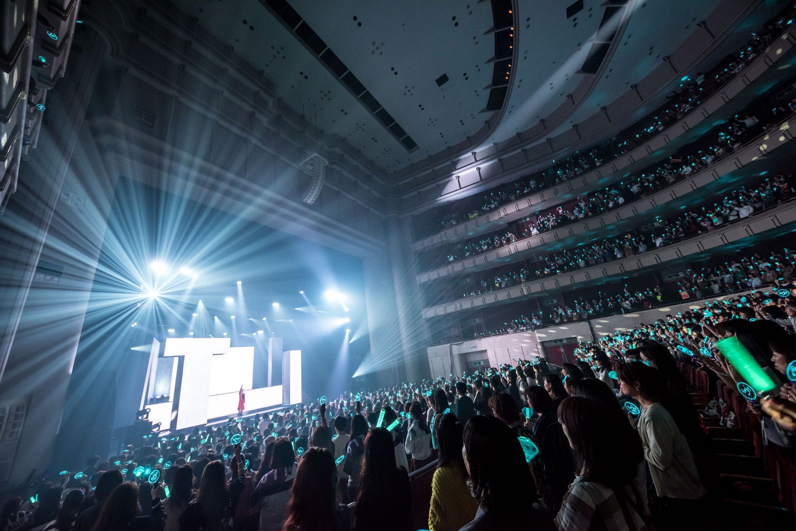テミン「TAEMIN Japan 1st TOUR ～SIRIUS～」／写真：Takeshi Yao