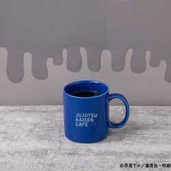 ホットティー税込770円(C)芥見下々/集英社・呪術廻戦製作委員会