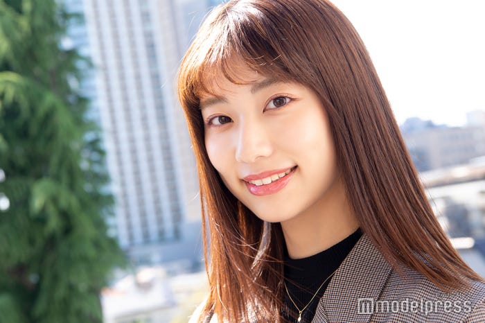 山崎萌香(C)モデルプレス