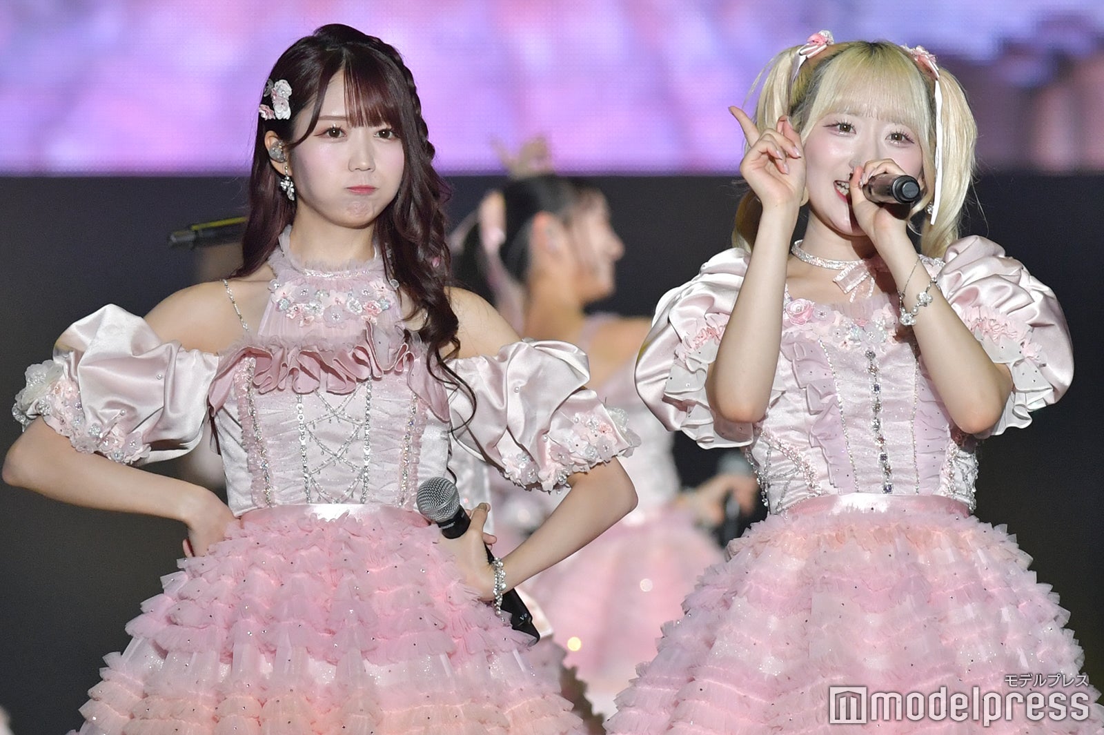 ＝LOVE（C）モデルプレス