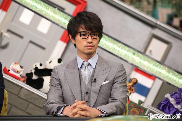 メガネの斎藤工にキュン スーツ姿で 大人のセクシー 増 メガネ男子 モデルプレス メガネの斎藤工にキュン スーツ姿で 大人のセクシー 増 メガネ男子 モデルプレス