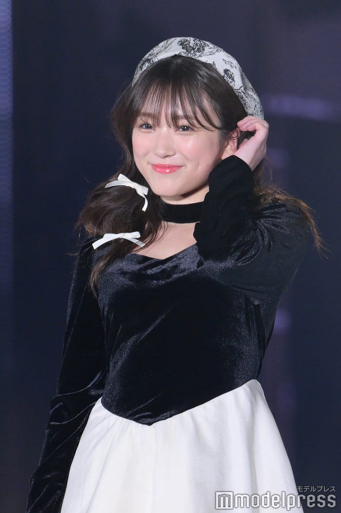 矢吹奈子(C)モデルプレス