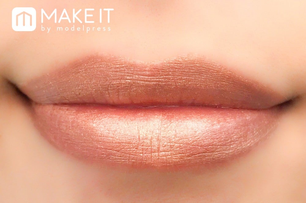 NARS リップスティック／2925使用 (C)メイクイット