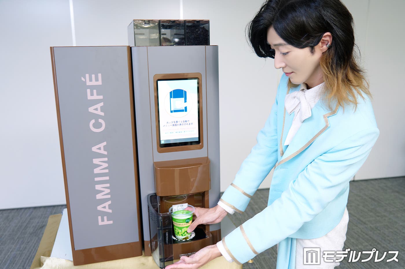 (3)機械にセット(C)モデルプレス
