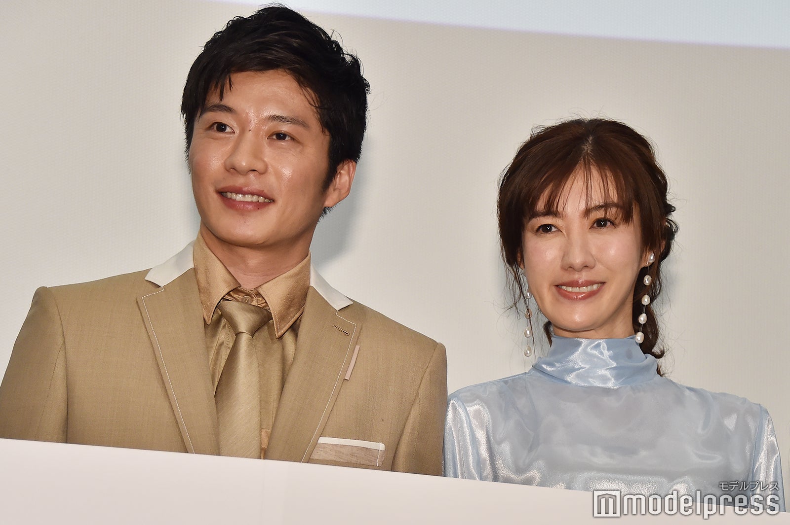 田中圭、ともさかりえ（C）モデルプレス