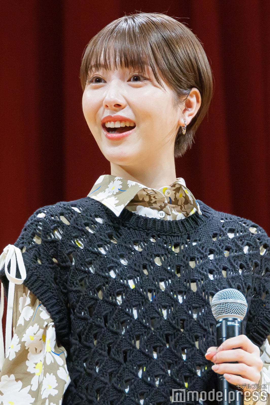 浜辺美波（C）モデルプレス