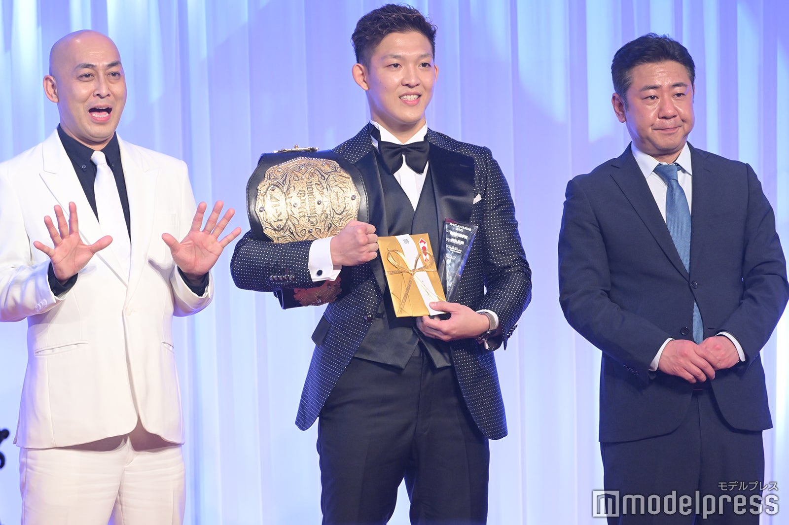 長谷川雅紀、野杁正明選手、渡辺隆（C）モデルプレス