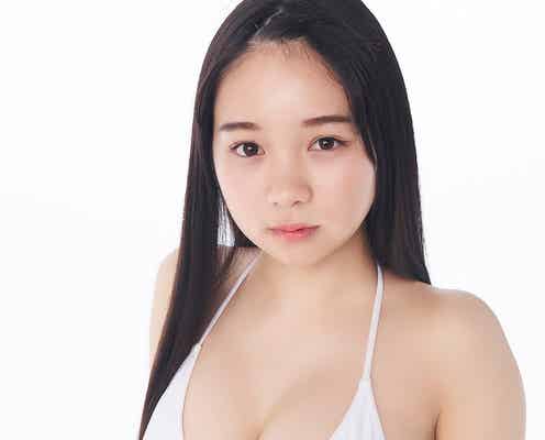 「制コレ’20」ファイナリスト池本しおり、隠れ美バストを堂々披露