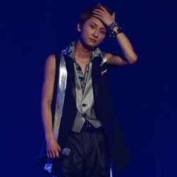 AAA・與真司郎