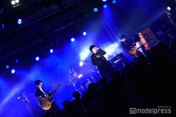 EVEN (C)モデルプレス