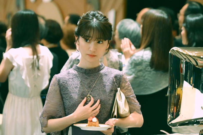 大島優子「アンチヒーロー」より(C)TBS