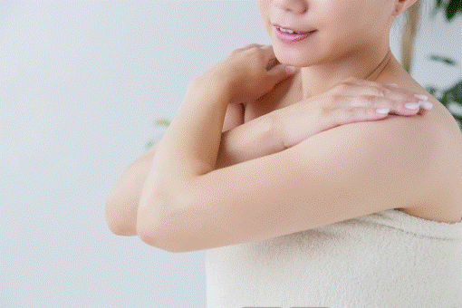 お肌の乾燥に悩む方におすすめ！お手軽保湿ケア