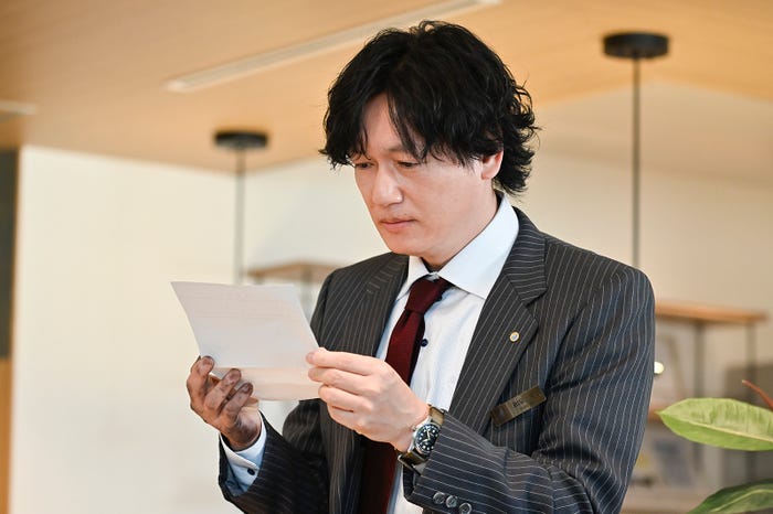 井浦新「おっさんずラブ-リターンズ-」第7話(C)テレビ朝日