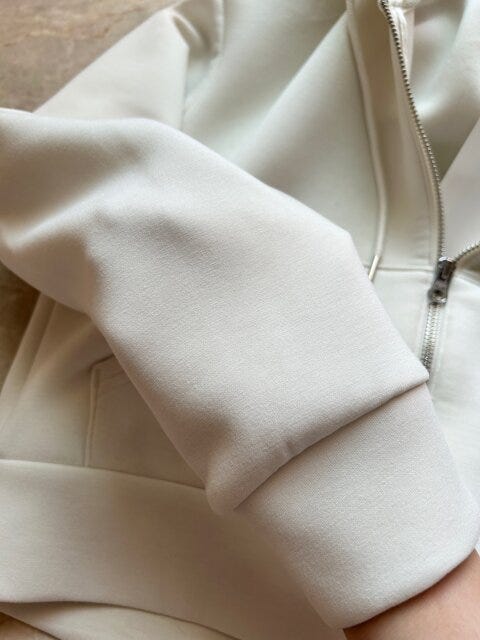 GUパフスウェットフルジップパーカ GUパフスウェットフルジップパーカの生地感