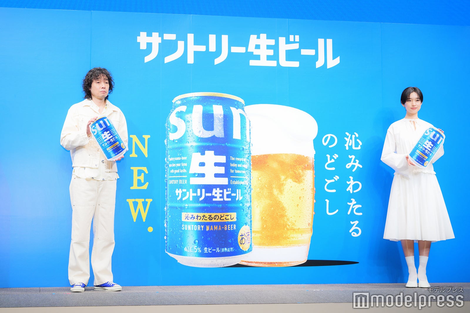 斉藤和義、河合優実（C）モデルプレス