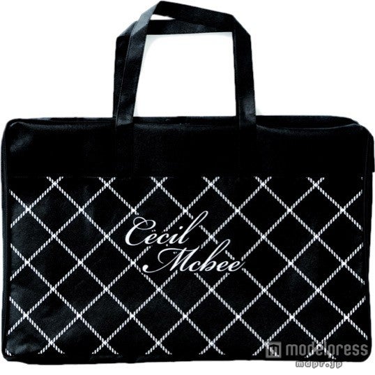 「CECIL McBEE」の109限定コート入り福袋16,200円