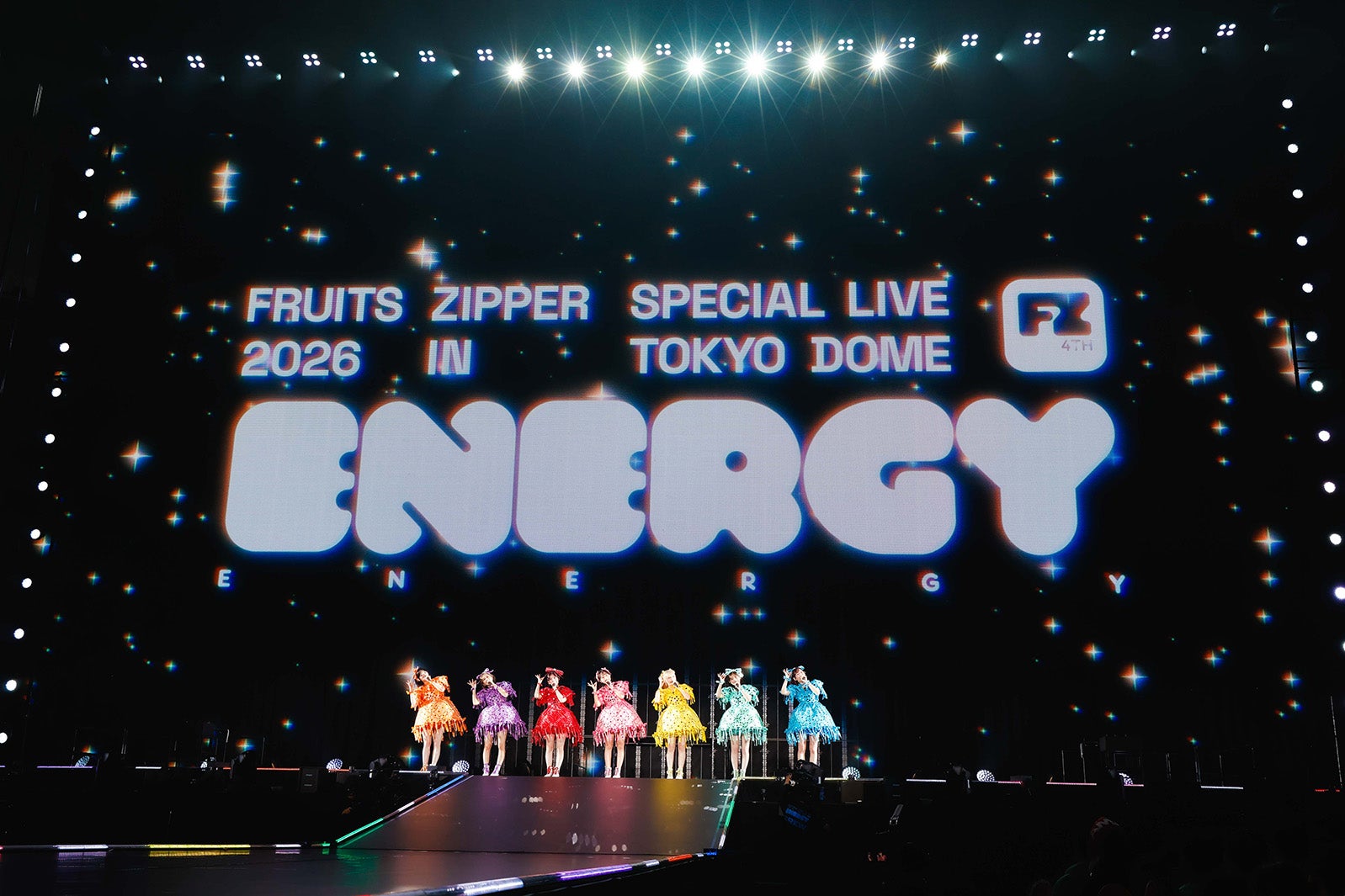 「FRUITS ZIPPER SPECIAL LIVE 2026『ENERGY』」の様子／撮影：ヨシモリユウナ、森好弘、高田梓、ハタサトシ、後藤壮太郎、藤井拓（提供写真）