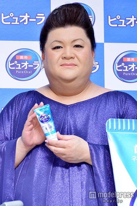 マツコネイル が話題沸騰 指先がキレイに見える ニュアンスカラー単色塗り に注目 モデルプレス