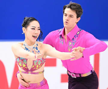 フィギュア 小松原尊・美里夫妻が離婚公表「たくさんの話し合いを重ねた末に決断」 アイスダンスで22年北京五輪団体銀メダリスト