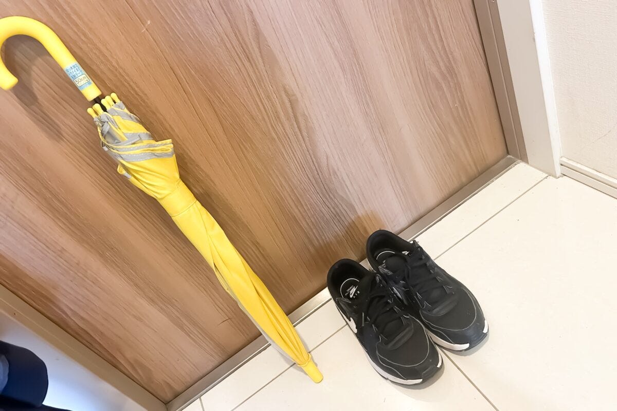 靴、傘、梅雨