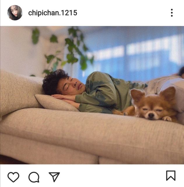 キムタクにそっくり 近藤千尋が公開した夫 ジャンポケ太田の寝顔に注目集まる モデルプレス キムタクにそっくり 近藤千尋が公開した夫 ジャンポケ太田の寝顔に注目集まる モデルプレス