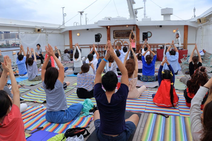 真夜中のピクニック船~東京湾オールナイトクルーズ~/画像提供:株式会社シーライン東京