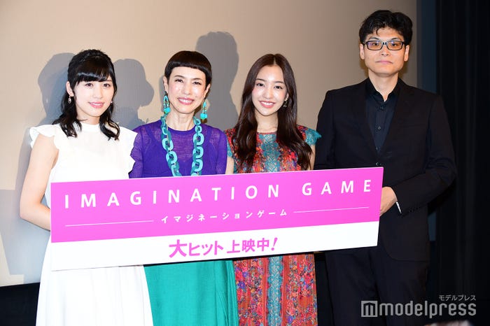 左から:仙石みなみ、久本雅美、板野友美、畑泰介監督 (C)モデルプレス