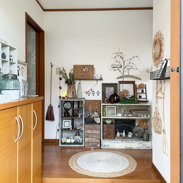 画像13 16 狭いけどおしゃれなマンションの玄関を拝見 みんなの素敵なインテリア実例 モデルプレス