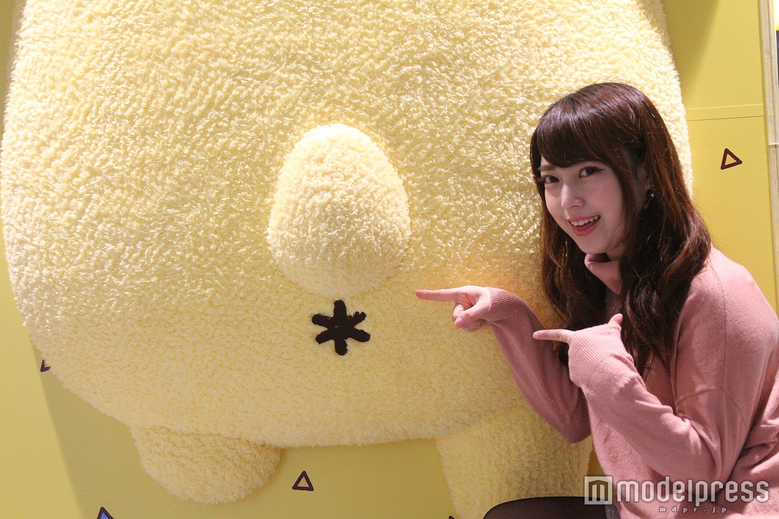 ポムポムプリンの可愛いおしりも／画像提供：ポムポムプリン20周年PR事務局