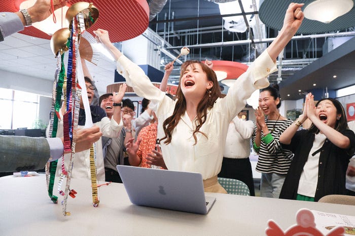 松本若菜ら「西園寺さんは家事をしない」第1話より(C)TBS