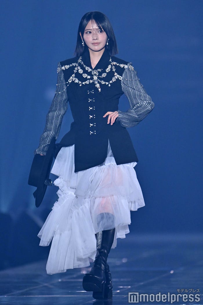 鎮西寿々歌(C)モデルプレス